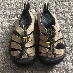 Toddler Keen Khaki Waterproof Sandal Size 9